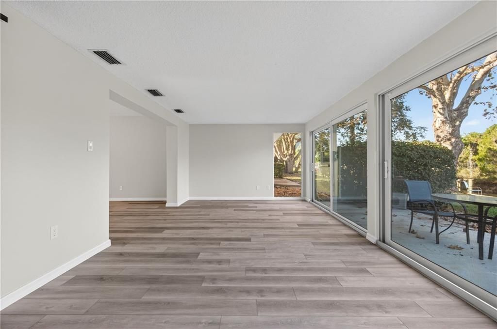 Activo con contrato: $159,900 (2 camas, 2 baños, 1584 Pies cuadrados)