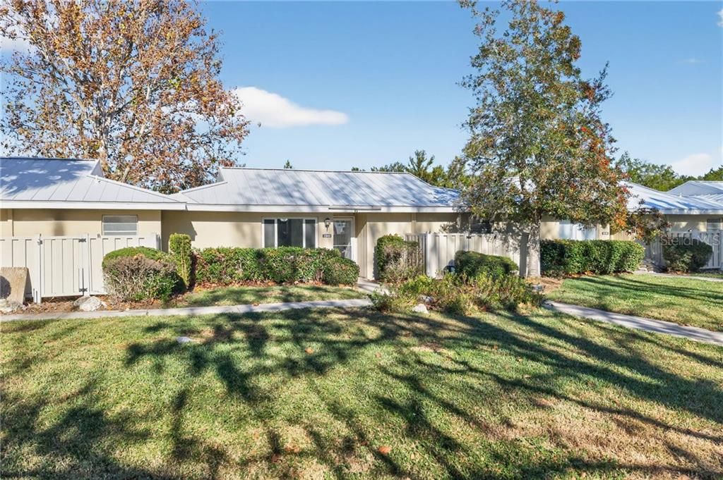 Activo con contrato: $159,900 (2 camas, 2 baños, 1584 Pies cuadrados)