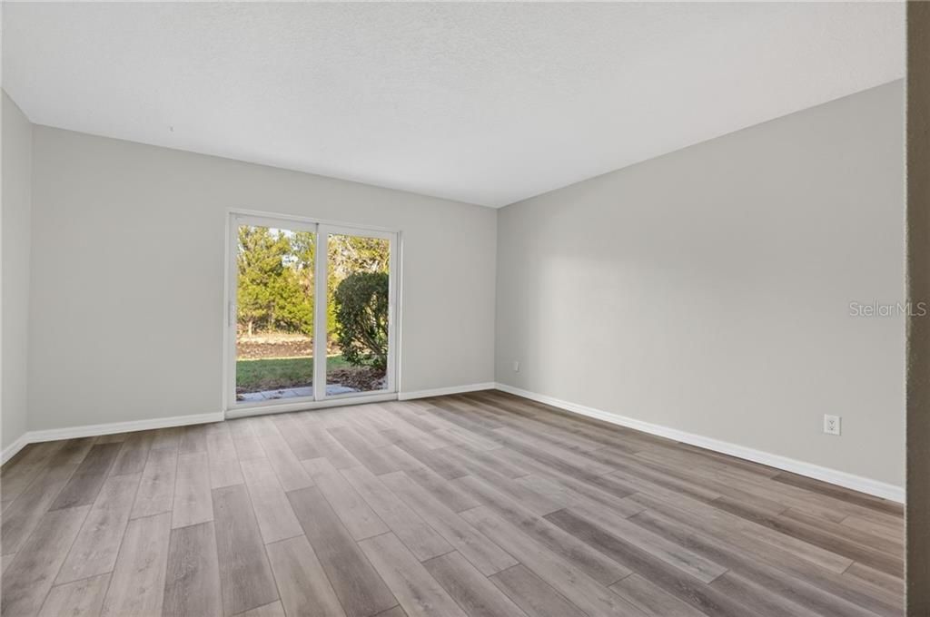 Activo con contrato: $159,900 (2 camas, 2 baños, 1584 Pies cuadrados)