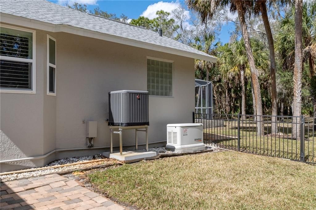 En Venta: $499,000 (3 camas, 2 baños, 2943 Pies cuadrados)