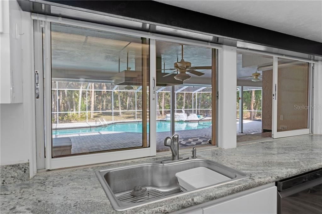En Venta: $499,000 (3 camas, 2 baños, 2943 Pies cuadrados)