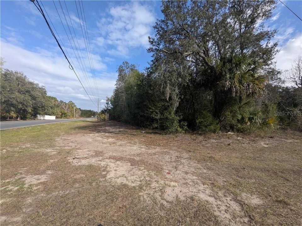 На продажу: $79,900 (1.89 acres)