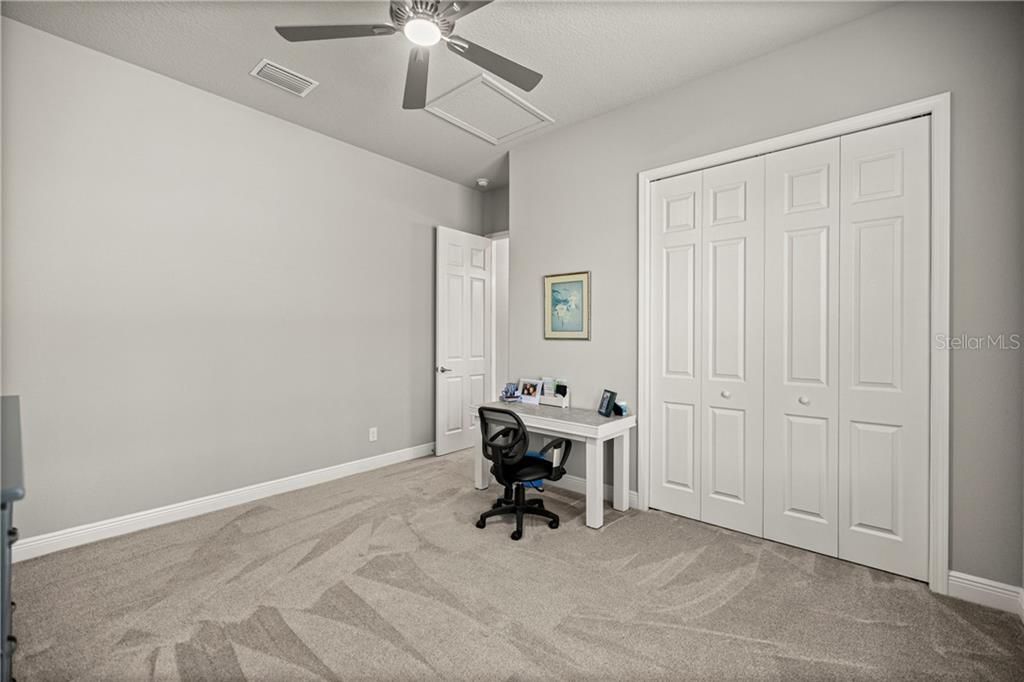 For Sale: $949,000 (4 beds, 3 baths, 2602 Square Feet)