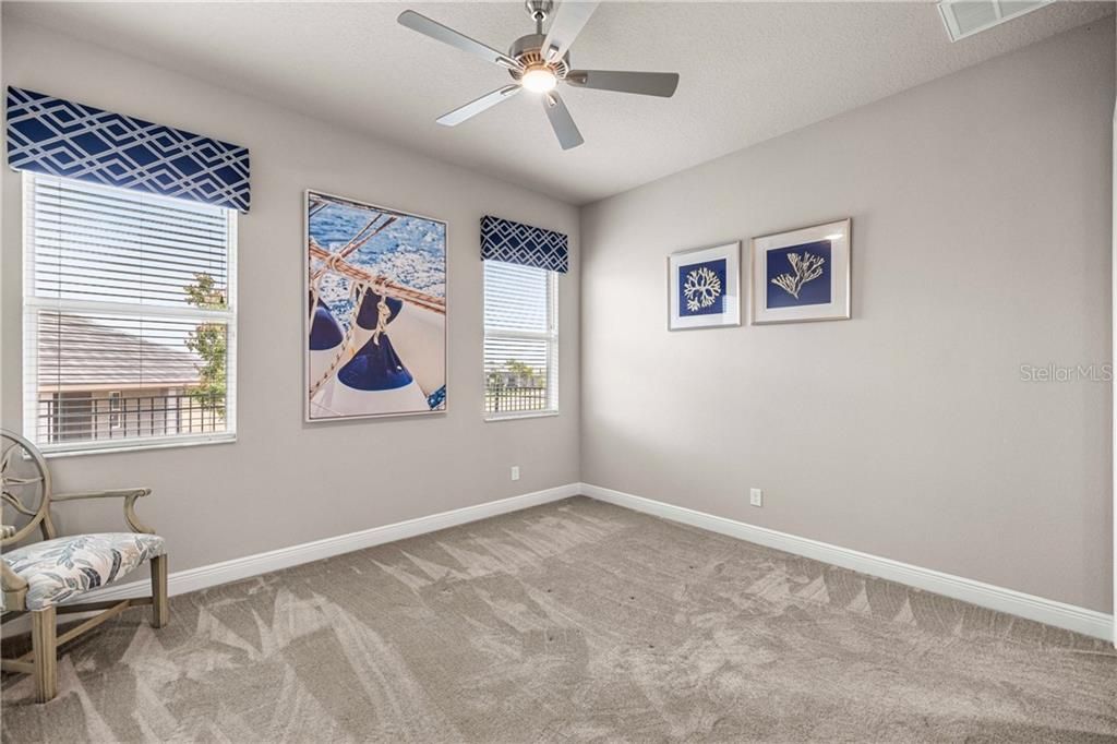 For Sale: $949,000 (4 beds, 3 baths, 2602 Square Feet)