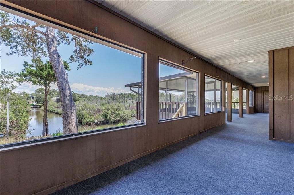 En Venta: $375,000 (2 camas, 2 baños, 1040 Pies cuadrados)