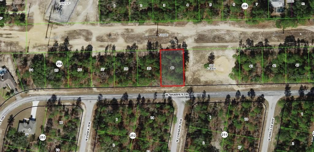 待售: $14,000 (0.23 acres)