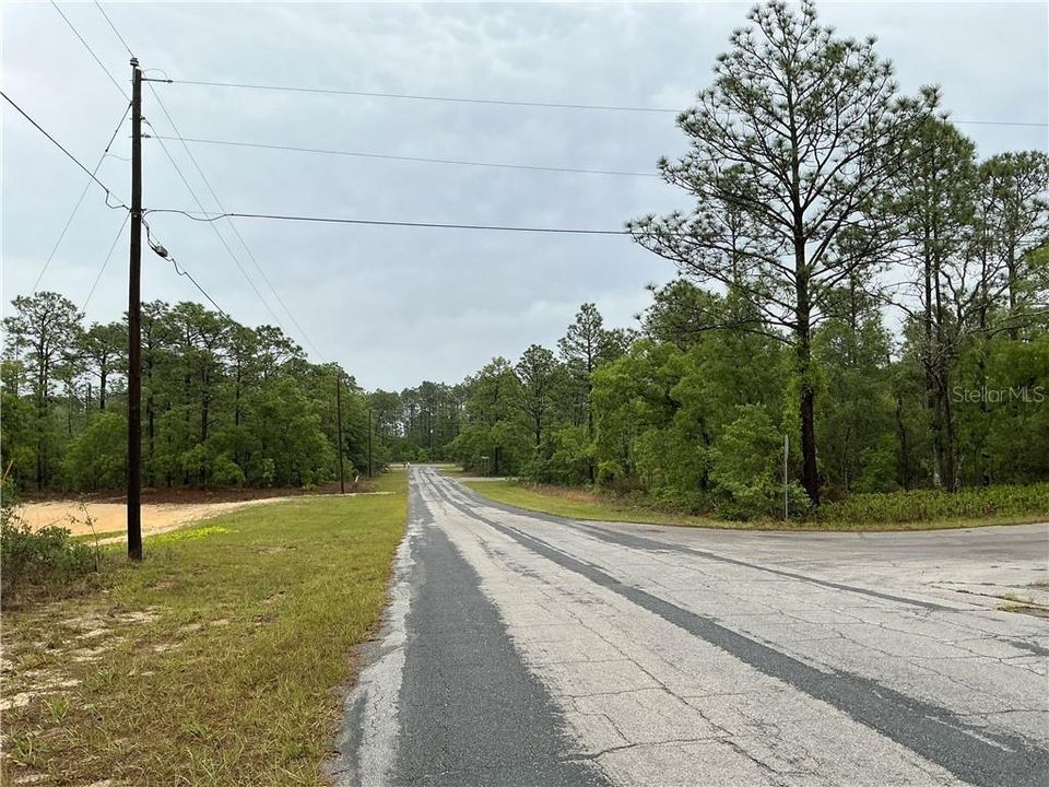 待售: $14,000 (0.23 acres)