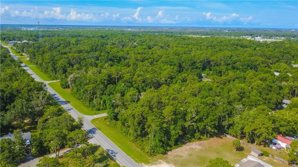 На продажу: $85,000 (1.70 acres)