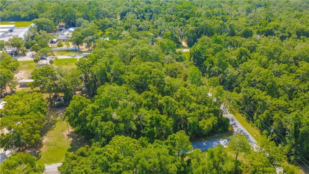 На продажу: $85,000 (1.70 acres)