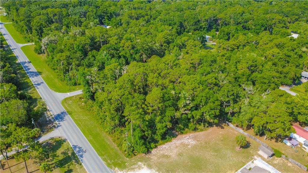 На продажу: $85,000 (1.70 acres)