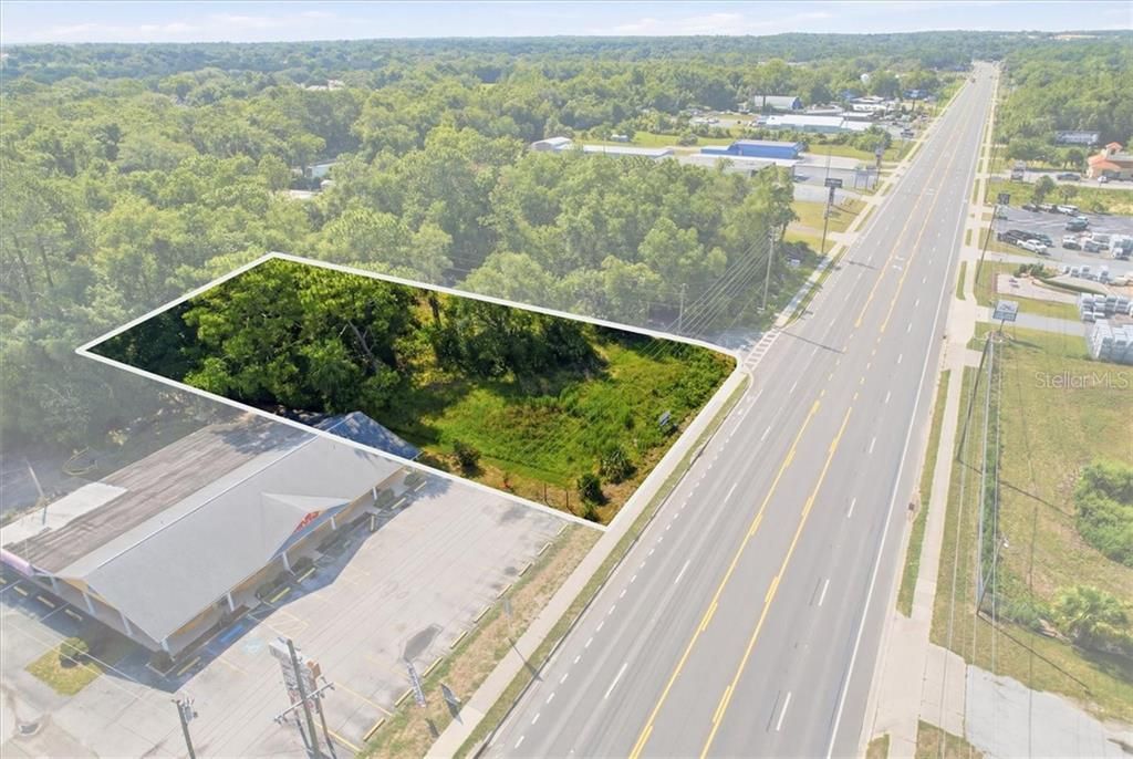 合同活跃: $119,900 (0.69 acres)