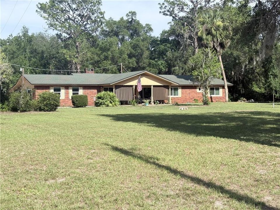 For Sale: $485,000 (5 beds, 3 baths, 3761 Square Feet)