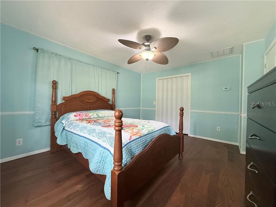 For Sale: $485,000 (5 beds, 3 baths, 3761 Square Feet)