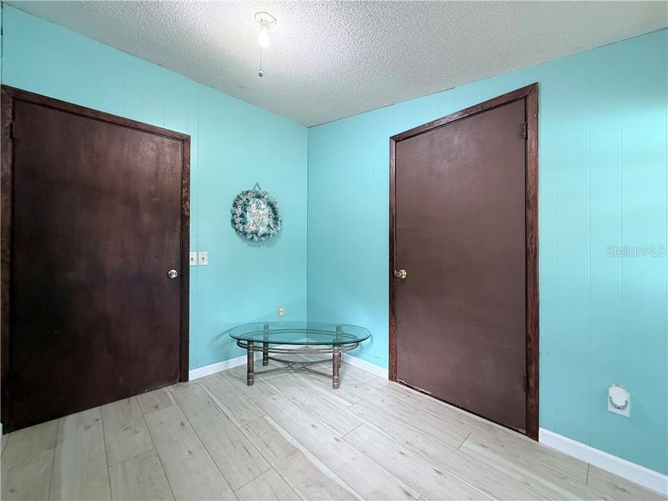 For Sale: $485,000 (5 beds, 3 baths, 3761 Square Feet)