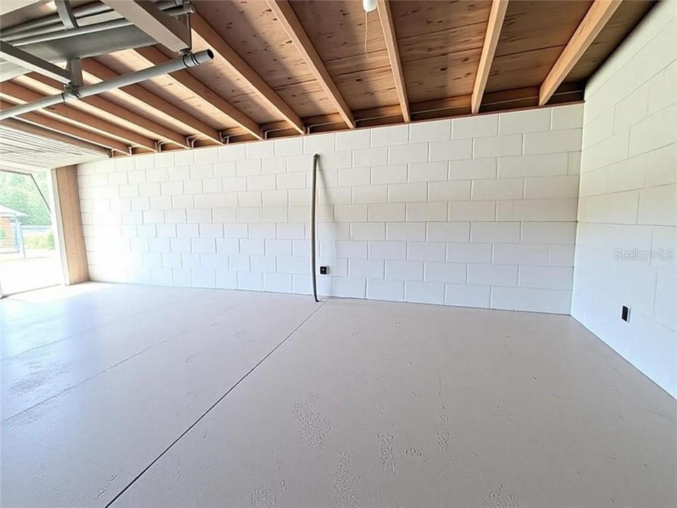 For Sale: $485,000 (5 beds, 3 baths, 3761 Square Feet)