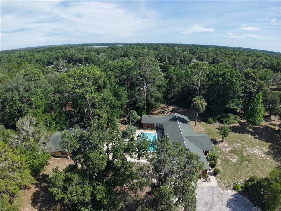 For Sale: $485,000 (5 beds, 3 baths, 3761 Square Feet)