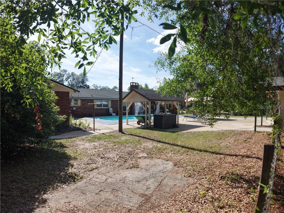 For Sale: $485,000 (5 beds, 3 baths, 3761 Square Feet)