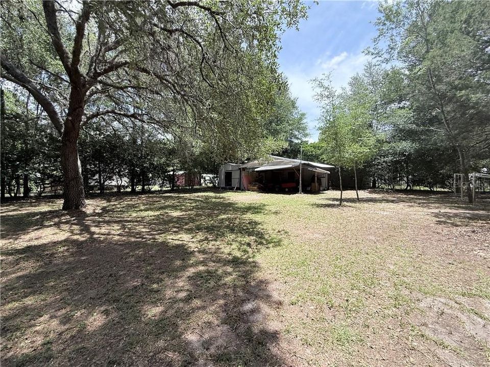 For Sale: $179,900 (2 beds, 2 baths, 840 Square Feet)