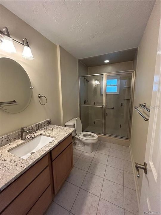For Rent: $0 (3 beds, 2 baths, 1779 Square Feet)