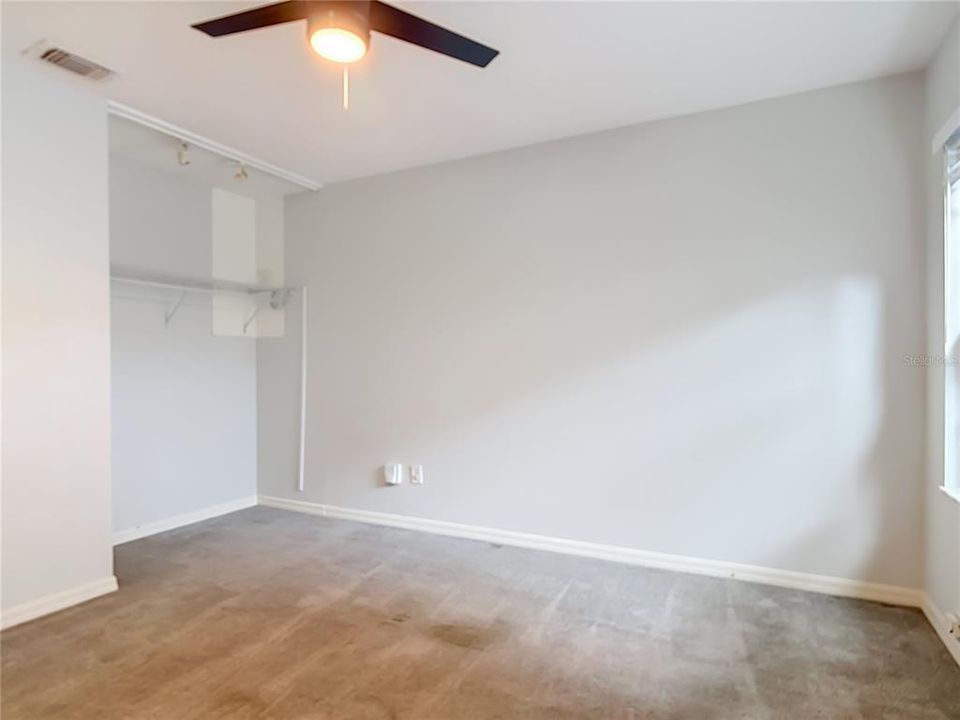 For Sale: $425,000 (3 beds, 2 baths, 1658 Square Feet)