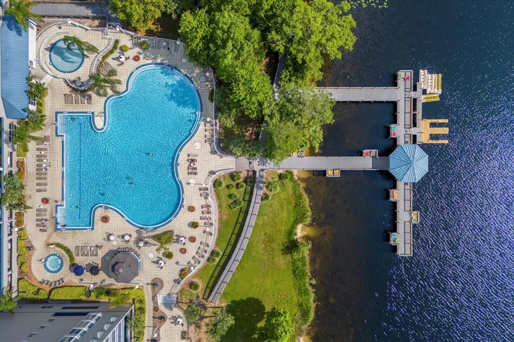 На продажу: $399,900 (2 спален, 2 ванн, 1165 Квадратных фут)