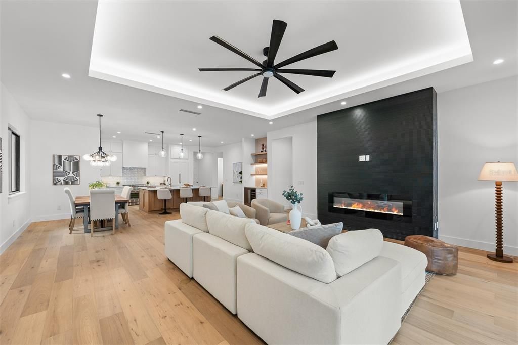 На продажу: $1,799,900 (5 спален, 4 ванн, 3252 Квадратных фут)