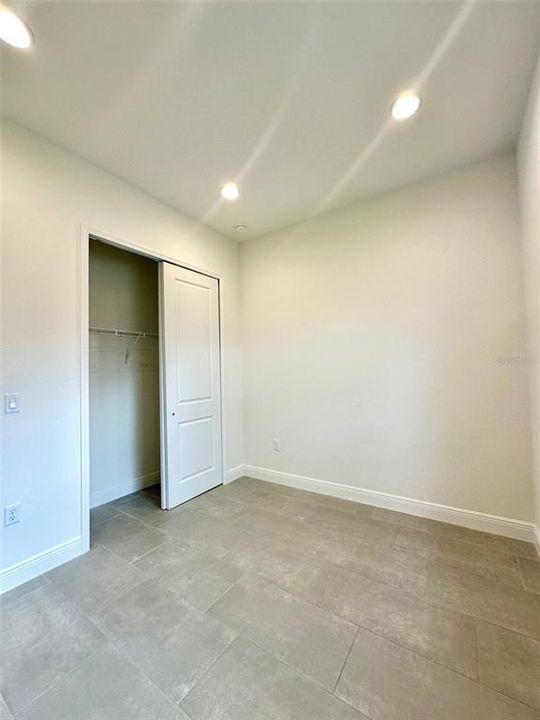 En Renta: $2,200 (4 camas, 2 baños, 2600 Pies cuadrados)