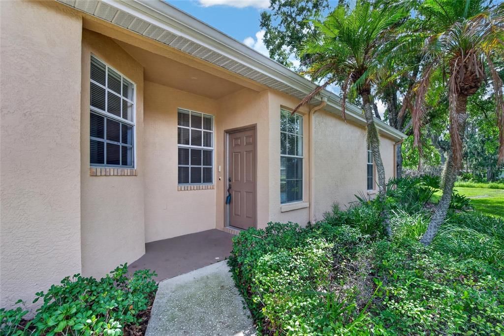 For Sale: $175,000 (2 beds, 2 baths, 1488 Square Feet)