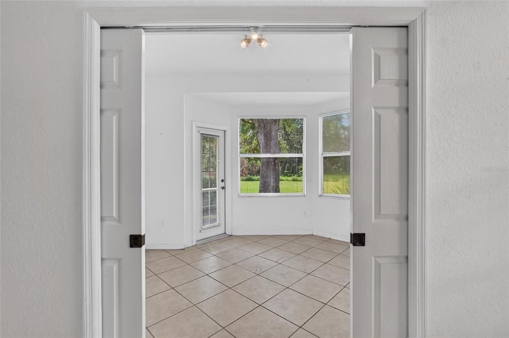 For Sale: $175,000 (2 beds, 2 baths, 1488 Square Feet)