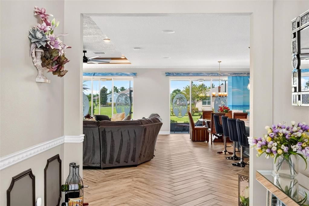 For Sale: $603,900 (3 beds, 3 baths, 2646 Square Feet)