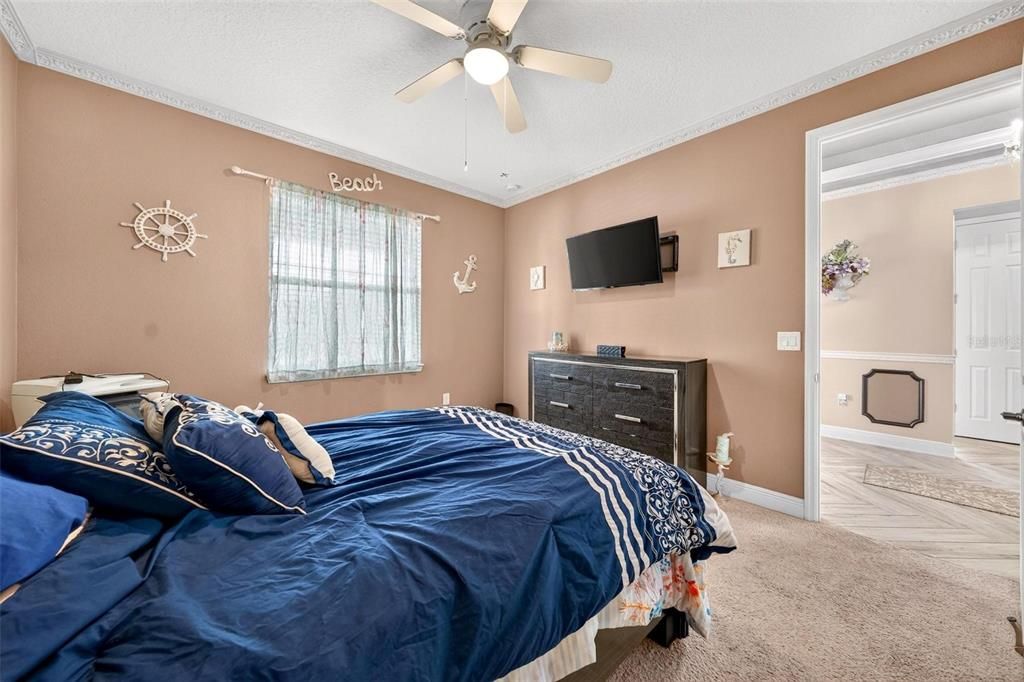 For Sale: $603,900 (3 beds, 3 baths, 2646 Square Feet)