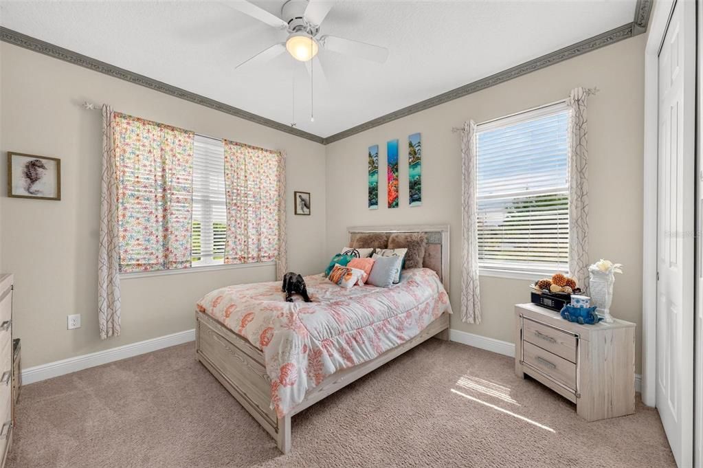 For Sale: $603,900 (3 beds, 3 baths, 2646 Square Feet)