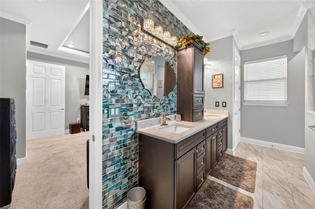 For Sale: $603,900 (3 beds, 3 baths, 2646 Square Feet)