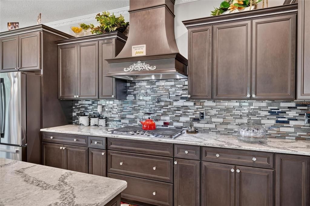 For Sale: $603,900 (3 beds, 3 baths, 2646 Square Feet)
