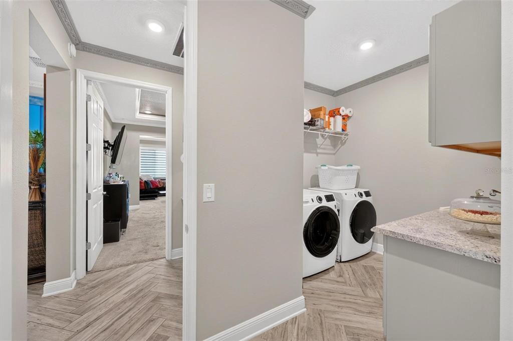 For Sale: $603,900 (3 beds, 3 baths, 2646 Square Feet)