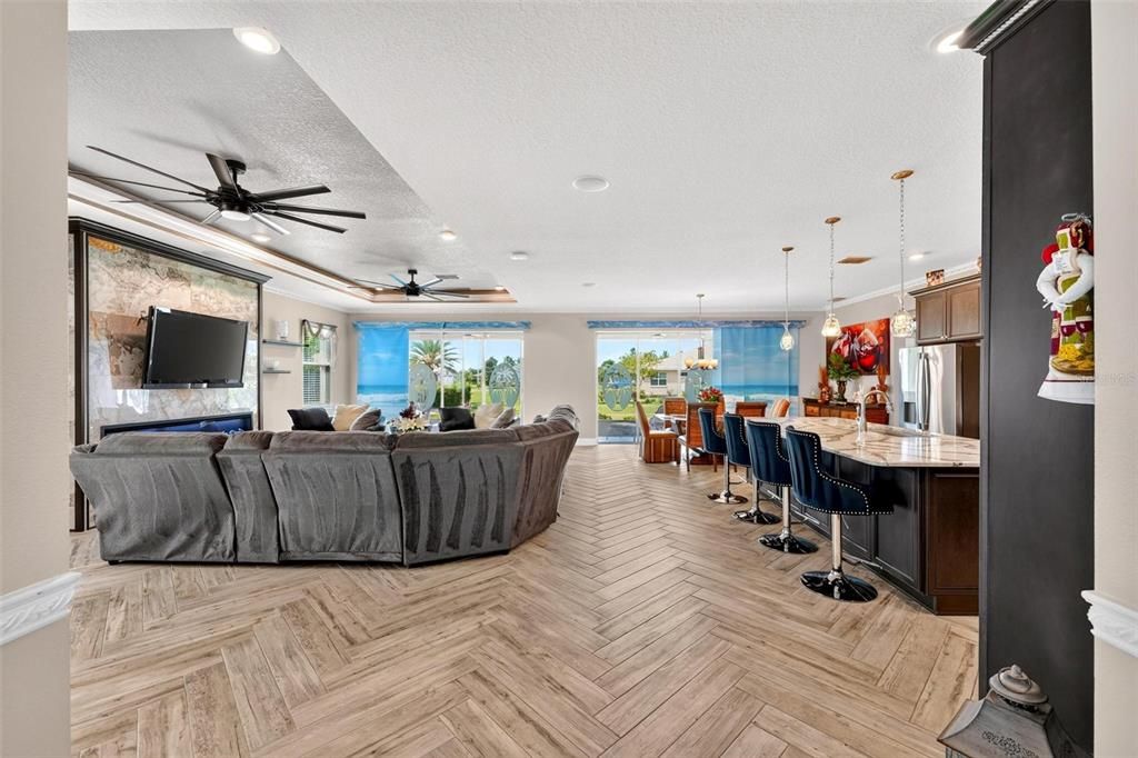 For Sale: $603,900 (3 beds, 3 baths, 2646 Square Feet)