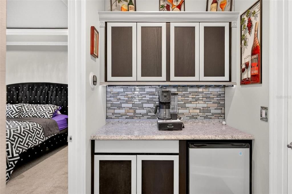 For Sale: $603,900 (3 beds, 3 baths, 2646 Square Feet)
