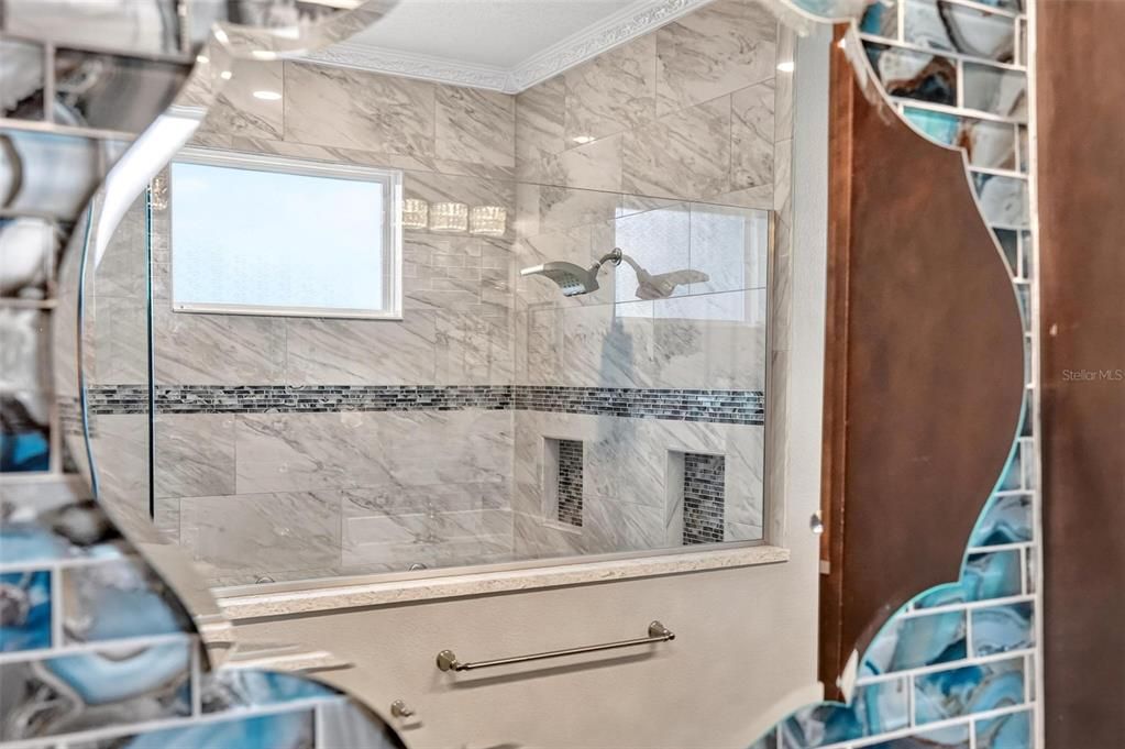 For Sale: $603,900 (3 beds, 3 baths, 2646 Square Feet)