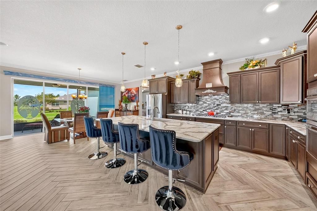 For Sale: $603,900 (3 beds, 3 baths, 2646 Square Feet)