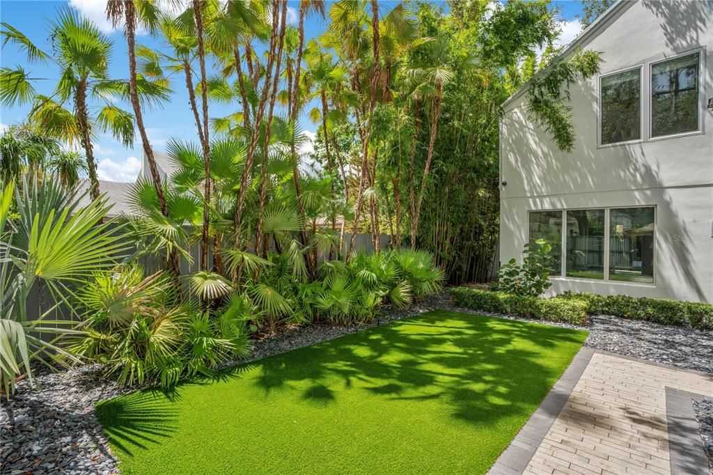 En Venta: $1,300,000 (3 camas, 2 baños, 1873 Pies cuadrados)