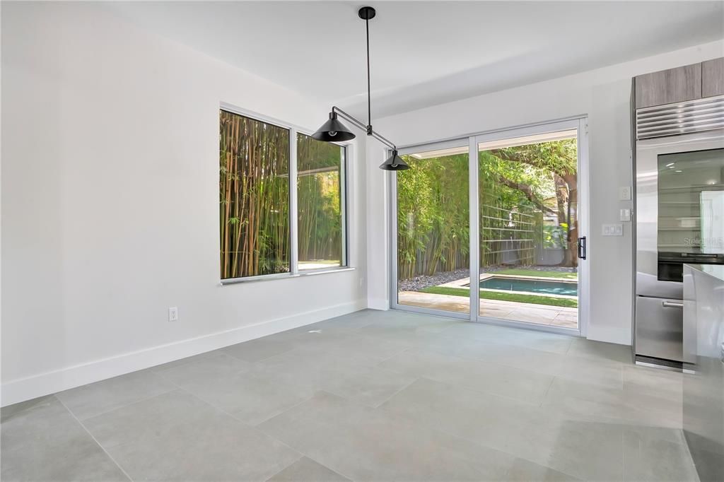 En Venta: $1,300,000 (3 camas, 2 baños, 1873 Pies cuadrados)