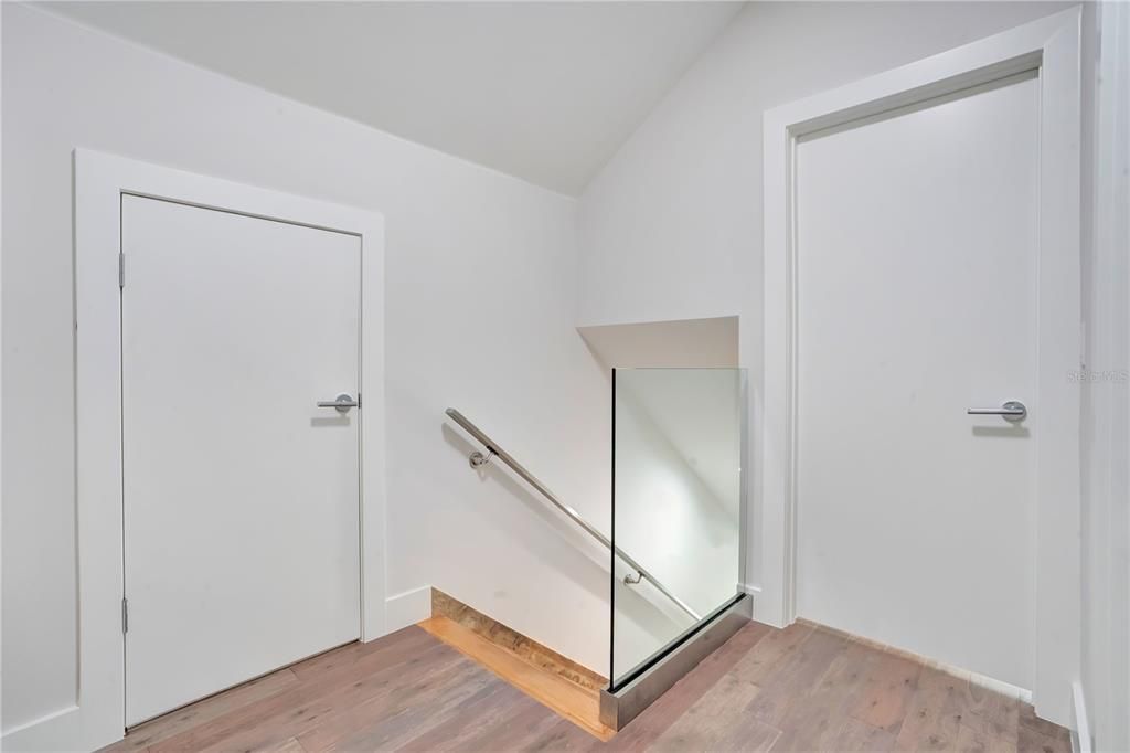En Venta: $1,300,000 (3 camas, 2 baños, 1873 Pies cuadrados)