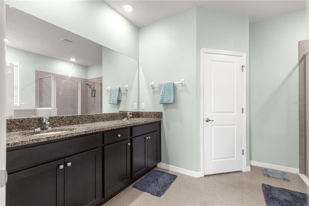 For Sale: $287,000 (3 beds, 2 baths, 1857 Square Feet)