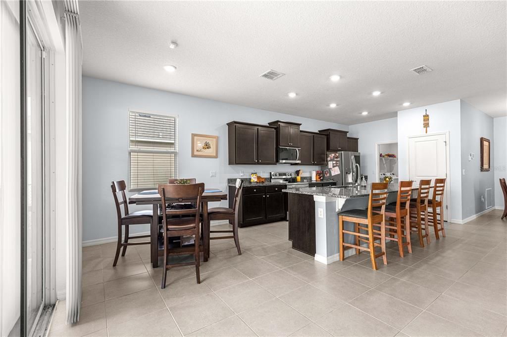 For Sale: $287,000 (3 beds, 2 baths, 1857 Square Feet)