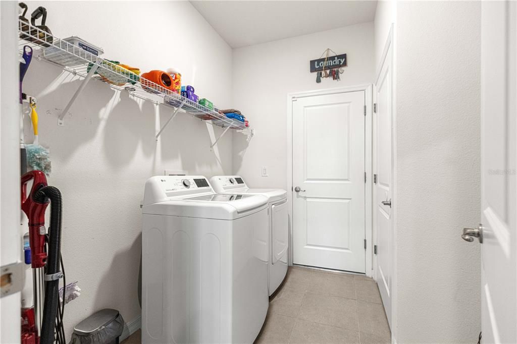 For Sale: $287,000 (3 beds, 2 baths, 1857 Square Feet)