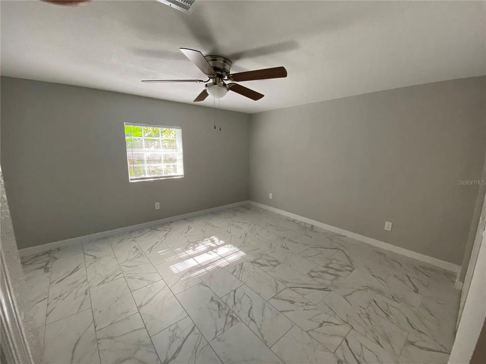 For Rent: $2,400 (4 beds, 2 baths, 1840 Square Feet)