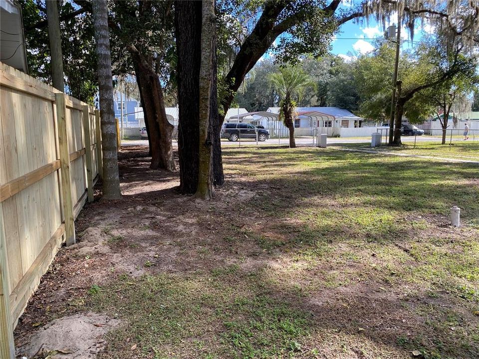 For Rent: $2,400 (4 beds, 2 baths, 1840 Square Feet)