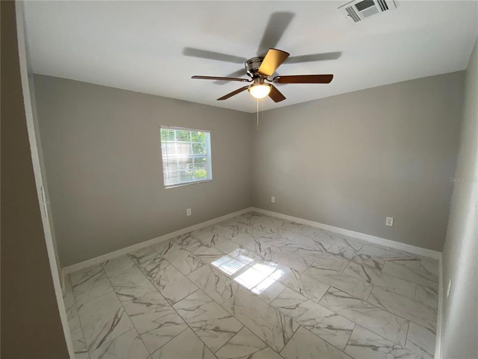 For Rent: $2,400 (4 beds, 2 baths, 1840 Square Feet)