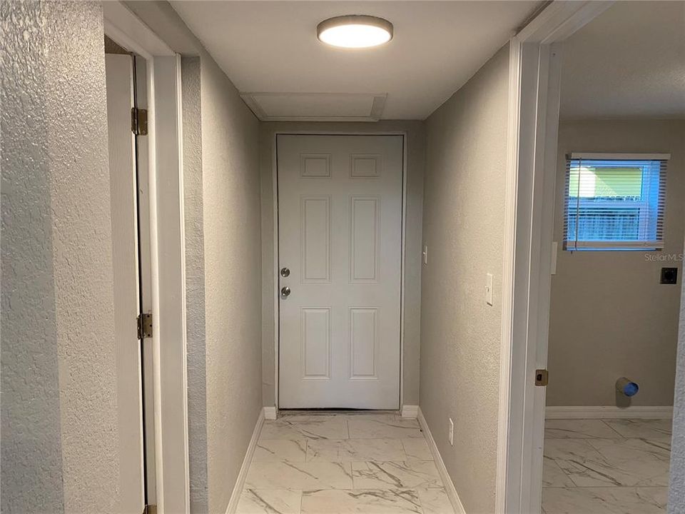 For Rent: $2,400 (4 beds, 2 baths, 1840 Square Feet)
