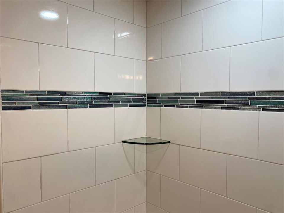 For Rent: $2,400 (4 beds, 2 baths, 1840 Square Feet)